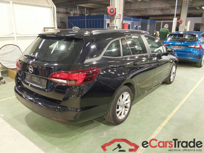 OPEL ASTRA SPORTS TOURER DIESEL - 2 1.5 Turbo D Edition S-S #4
