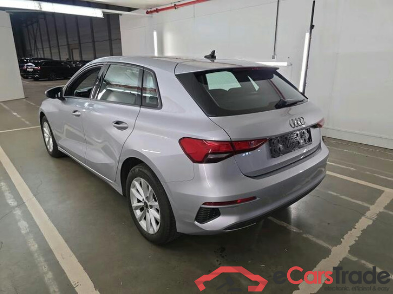 Audi A3 Sportback A3 Sportback 1.0 30 TFSi S tronic Attraction B.E (Mild Hybrid) 81kW/110pk  5D/P Auto-7 #3