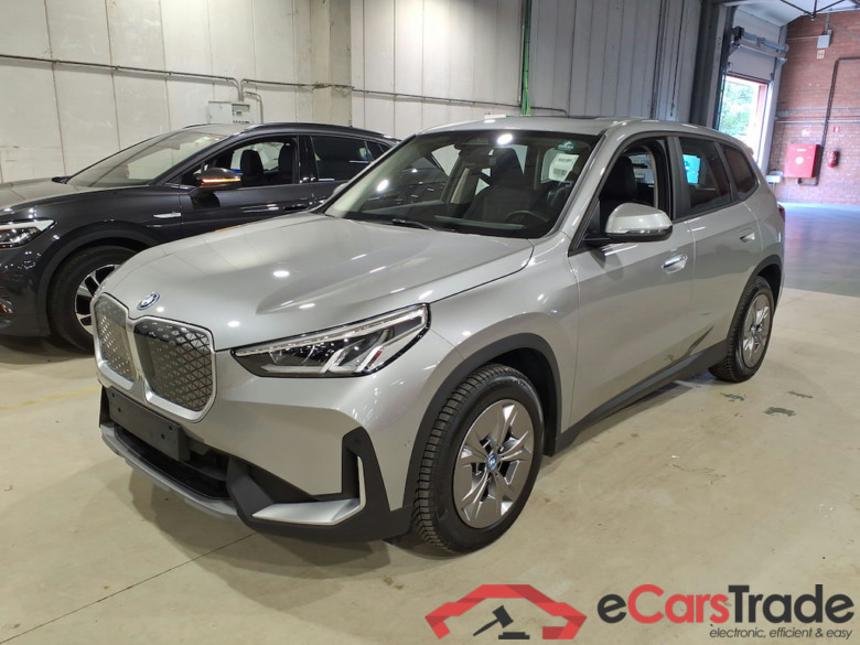 BMW IX1 BEV 67KWH EDRIVE20 (150KW) AUTO