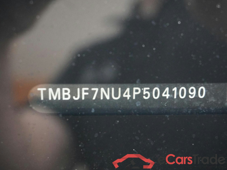 Karoq Ambition 2.0 TDI 85KW AT7 E6d #5