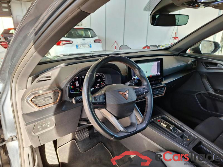 CUPRA FORMENTOR / 2020 / 5P / SUV 1.4 E-HYBRID DSG #3