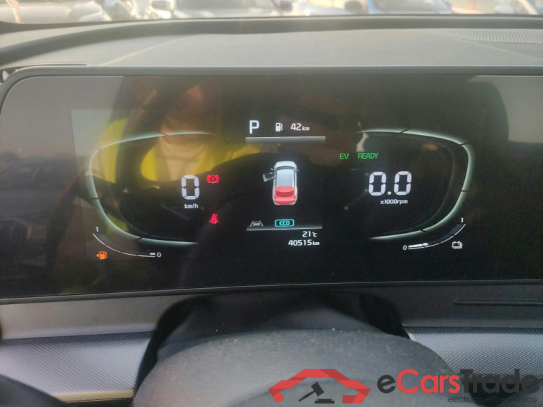 KIA Sportage / 2022 / 5P / todoterreno 1.6 T-GDi HEV 171kW (230CV) Drive 4X2 #4
