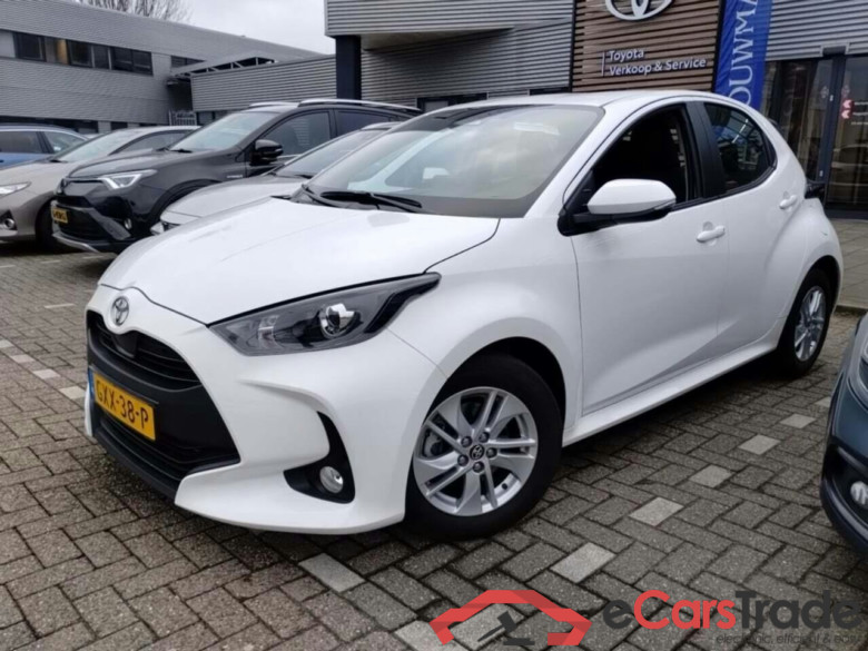 TOYOTA YARIS 1.5 Hybrid 115 Active #1