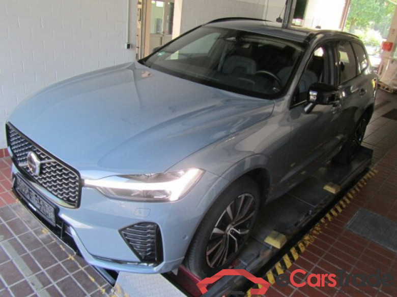 Volvo XC60 (03.2017->) DE - SUV5 B5 (Benzin) AWD EU6d, Plus Dark Mild-Hybrid, (Facelift) 2022 - 2024 #1