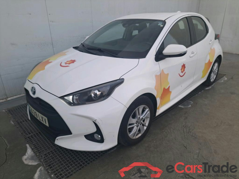TOYOTA Yaris / 2020 / 5P / berlina con portón 1.5 120H Active Tech