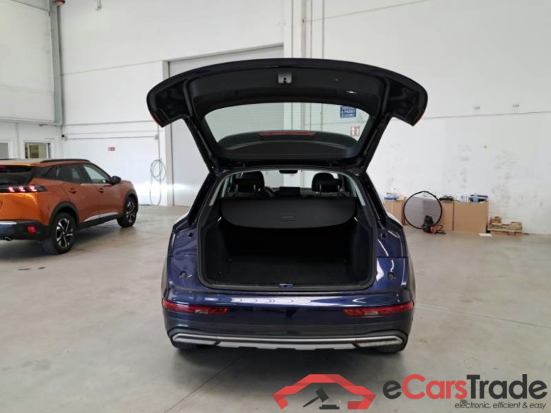 AUDI Q5 / 2020 / 5P / SUV 35 TDI BUSINESS ADVANCED S TRONIC #4
