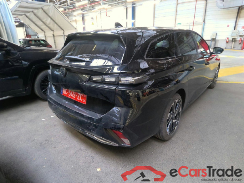 Peugeot 308 SW Allure Hybrid 136 e-DCS6 #2