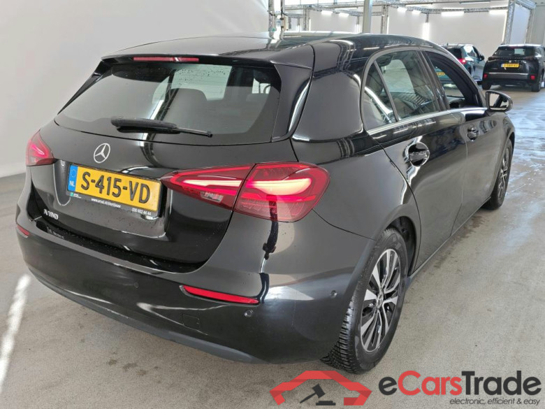 Mercedes-Benz A-Klasse A 180 DCT Business Line 5d #2