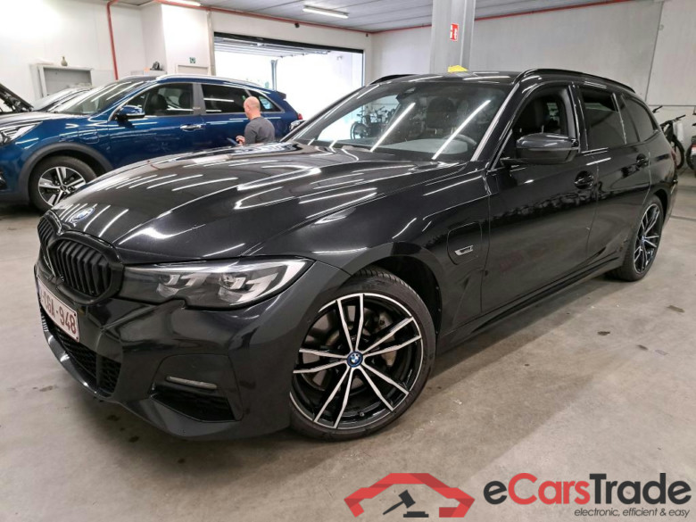BMW - BMW 3 TOURING 330e 292PK M Sport Business Edition With Heated Sport Seats & 19 Inch * HYBRID *