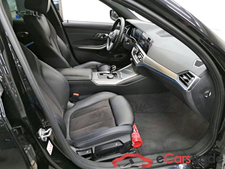 BMW - BMW 3 TOURING 330e 292PK M Sport Business Edition With Heated Sport Seats & 19 Inch * HYBRID * #3