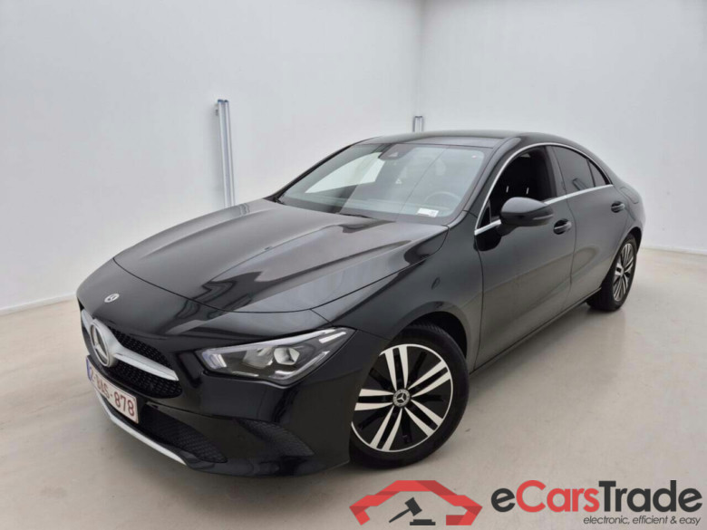 MERCEDES-BENZ CLA 180 BUSINESS SOLUTION