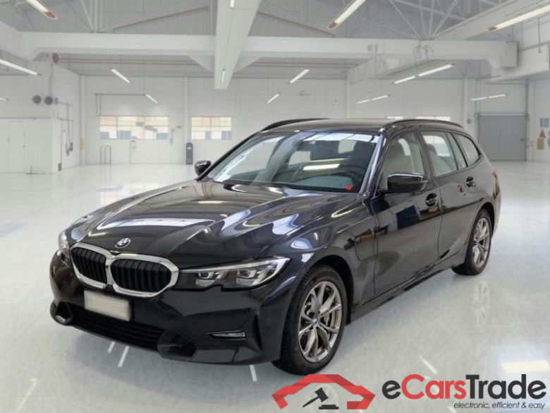 BMW SERIE 3 / 2018 / 5P / STATION WAGON 330E XDRIVE SPORT TOURING AUTO