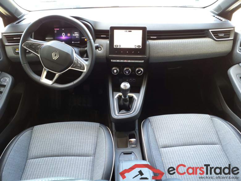 RENAULT Clio RENAULT Clio TCE 90 CV techno  BVM #4