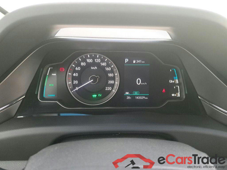 HYUNDAI IONIQ / 2019 / 5P / berlina con portón 1.6 GDI PHEV Klass DCT #4