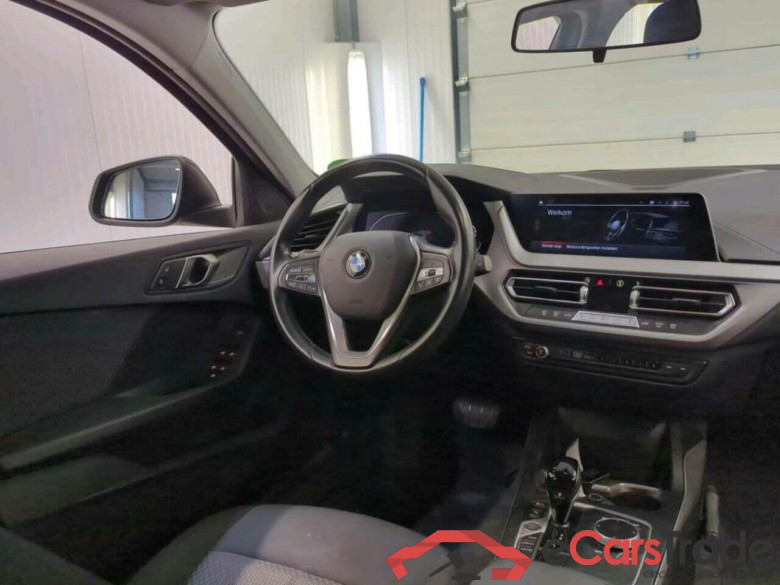 BMW 1-serie 118i Bns Edition #3