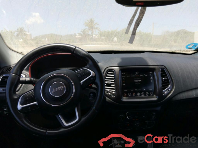 JEEP Compass / 2017 / 5P / todoterreno 1.3 PHEV 177kW (240CV) Trailhawk AT AWD #3