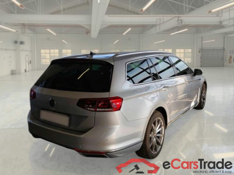 VOLKSWAGEN PASSAT / 2019 / 5P / STATION WAGON VAR. 1.4 PLUG IN HYBRID GTE DSG #2