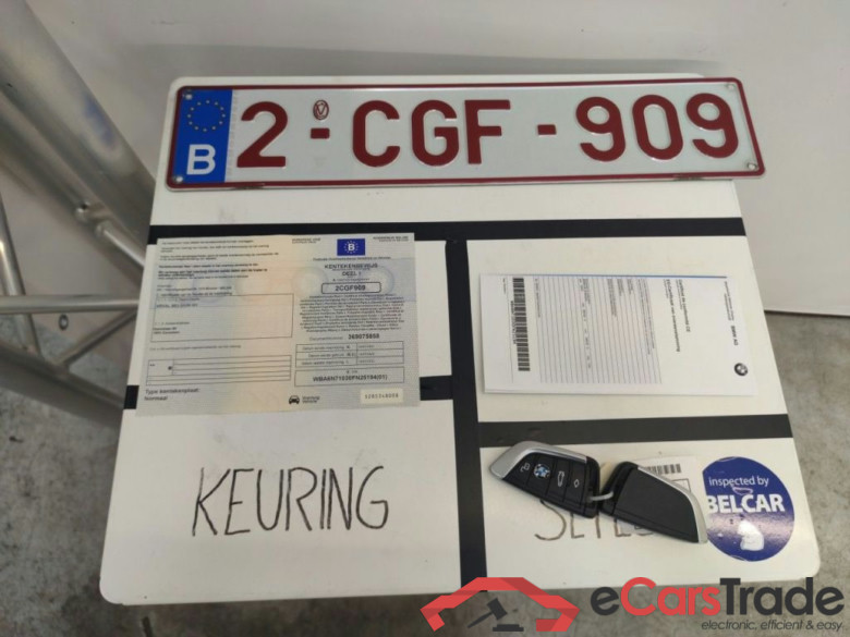 BMW 3 Reeks Touring 330e xDrive (215 kW) 5d #4