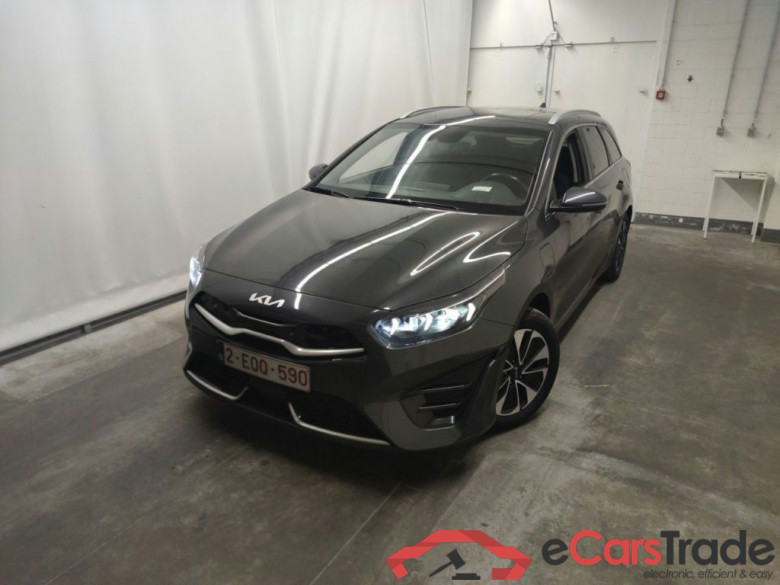 KIA cee'd Sportswagon Business Line 1.6 GDi PHEV DCT 5d