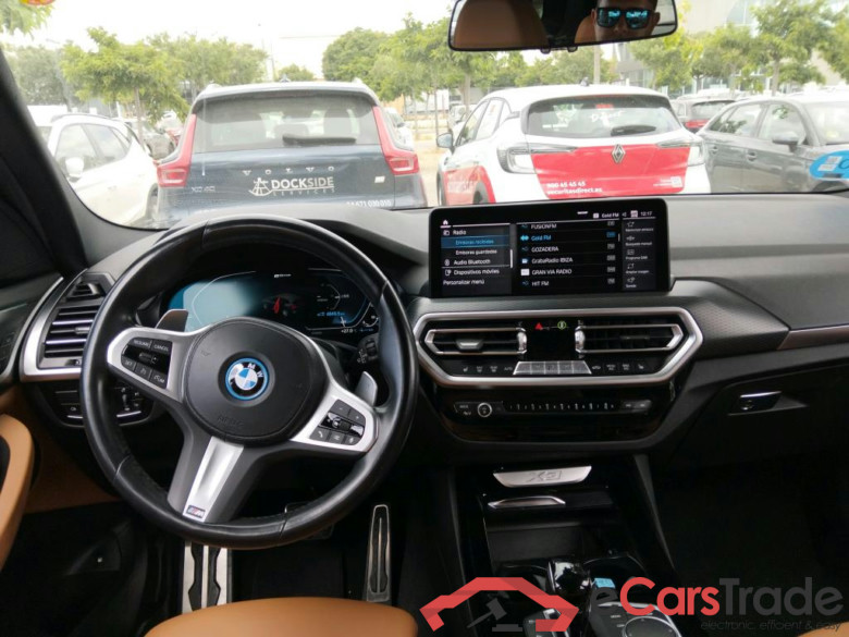 BMW X3 / 2021 / 5P / todoterreno xDrive30e xLine #3