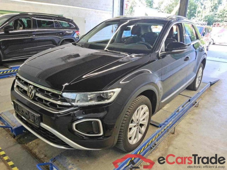 Volkswagen T-Roc (D11)(12.2021->2025) DE - SUV5 1.5 TSI EU6d, Style, (Facelift) 2022 - 2024