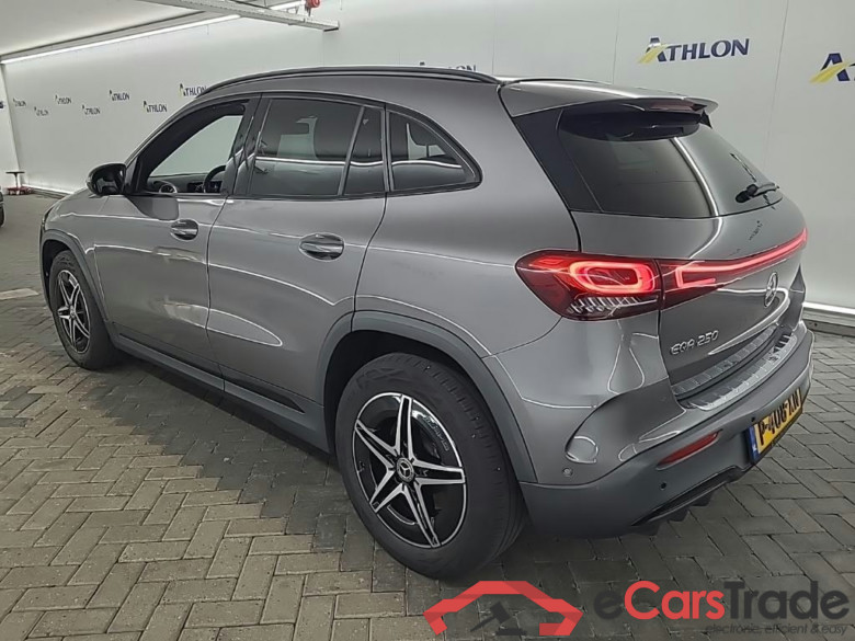 MERCEDES-BENZ EQA 250 Business Solution AMG auto 5D 140kW #4