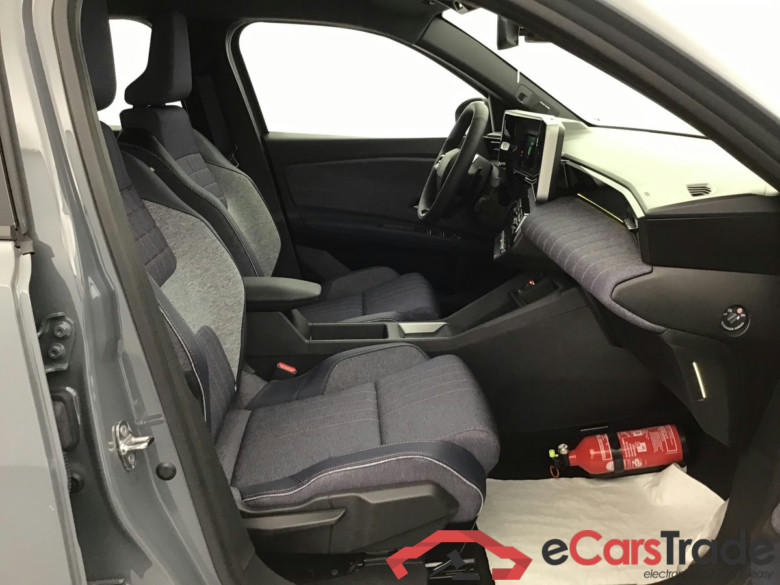 Renault R 4 Confort Electric 152hp #6