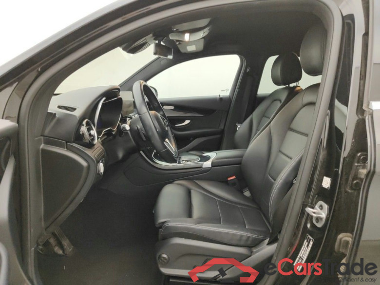 Mercedes-Benz GLC Coupé GLC 300 de Business Solution 4MATIC 5d #3