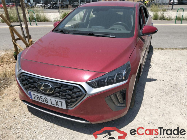 HYUNDAI IONIQ / 2019 / 5P / berlina con portón 1.6 GDI PHEV Tecno DCT