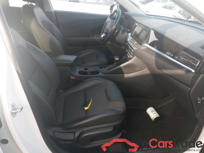 KIA Niro / 2019 / 5P / crossover 1.6 GDi HEV 104kW (141CV) Emotion #6