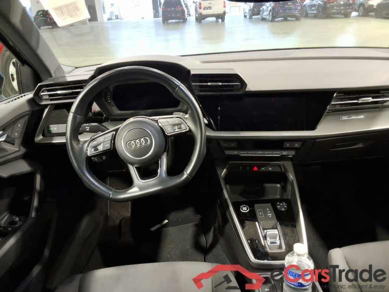 AUDI A3 2.0 35 TDI 110KW S TRONIC #6
