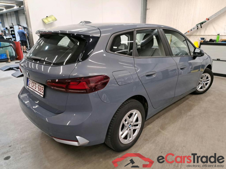BMW - BMW 2 ACTIVE TOURER 218dA 136PK With Climatic & Navigation & Cruise Control & Park Sensors Front & Rear #2
