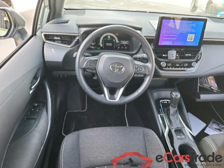 TOYOTA Corolla / 2019 / 5P / berlina con portón 140H Active Plus #3