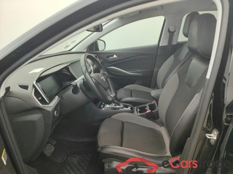Opel Grandland 1.2 Turbo S/S AT8 Business Elegance 5d #3