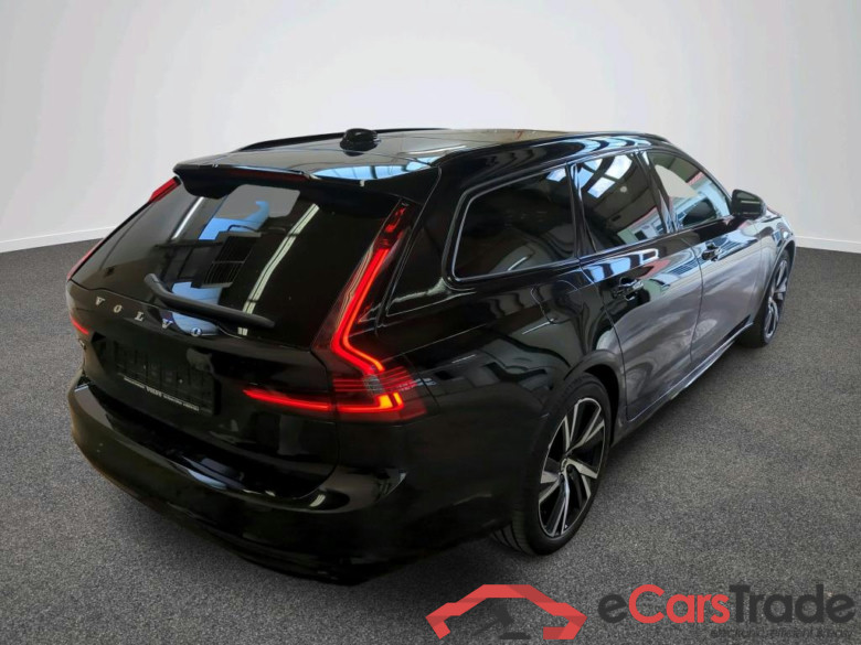 V90 Kombi R Design 2.0 B4 145KW AT8 E6d #2