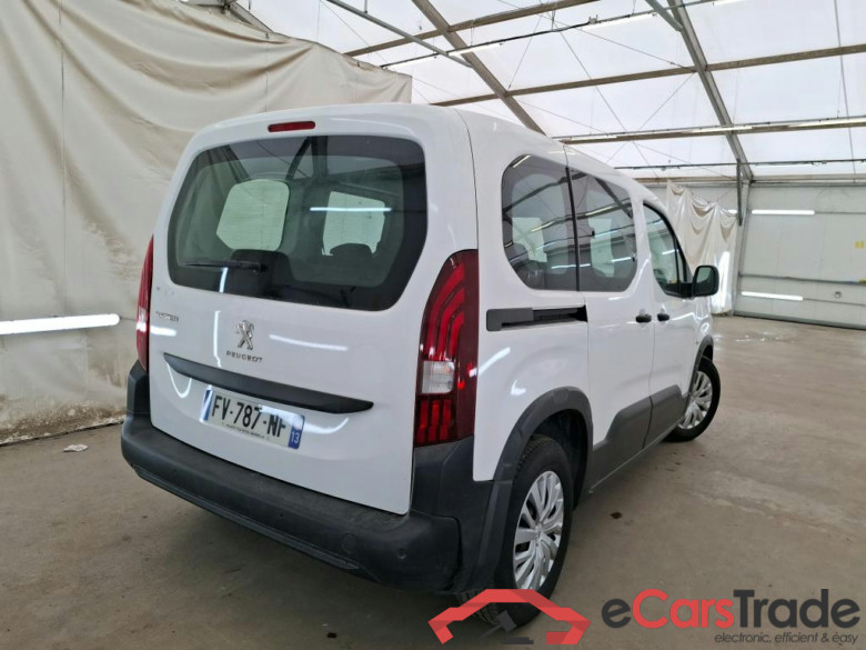 Rifter Active L1 1.2 PureTech 110 CV #3