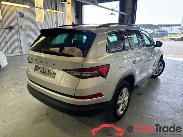 Skoda Kodiaq 1.5 TSI Aut. LED Navi KeylessGo Camera Klima PDC ... #3