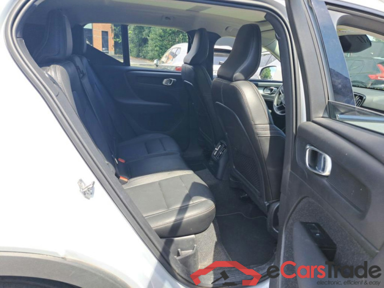 VOLVO XC40 1.5 T5 PHEV Inscription Expres. #6