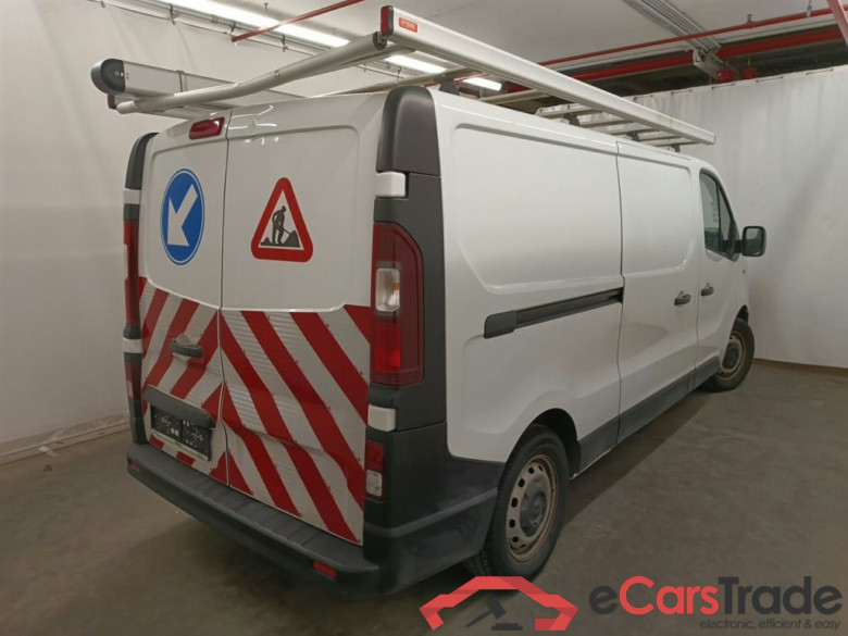 Renault Trafic L2H1 dCi 120 Grand Confort 2.9T 4d #2