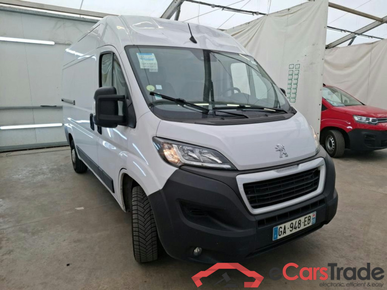PEUGEOT Boxer / 2014 / 4P / Fourgon tôlé BlueHDi 120 S&S ASPHALT 333 L2H2 #4
