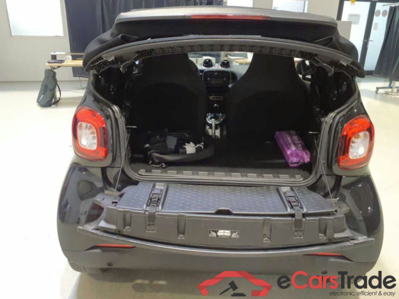 Smart fortwo cabrio (11.2015->) DE - Ca2 electric drive / EQ, EQ, (Facelift) 2019 - 2023 #2
