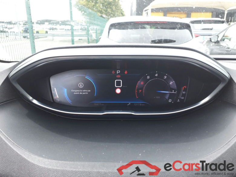 PEUGEOT 3008 PEUGEOT 3008 1.2 PureTech 130 S&S EAT8 ALLURE #6