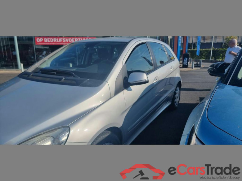 MERCEDES-BENZ B-Class Dsl (T245) B 180 CDI