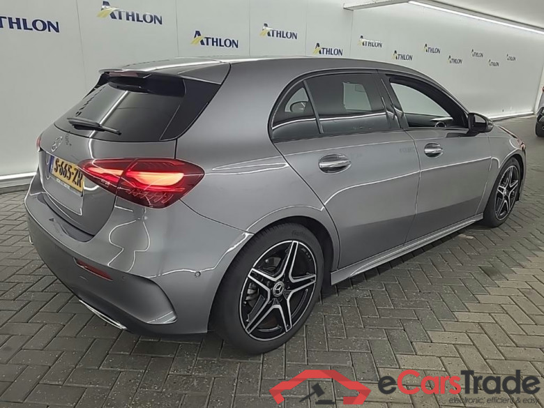 MERCEDES-BENZ A-klasse A 180 DCT AMG Line 5D 100kW #3