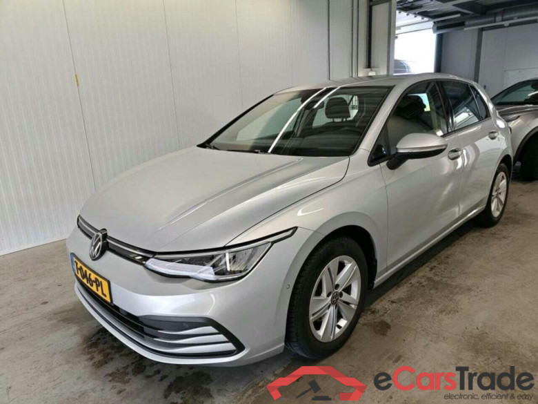 VOLKSWAGEN GOLF 1.0 eTSI Life Bns