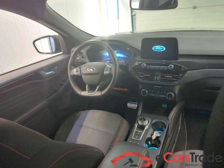 FORD KUGA 2.5 PHEV ST-Line #3