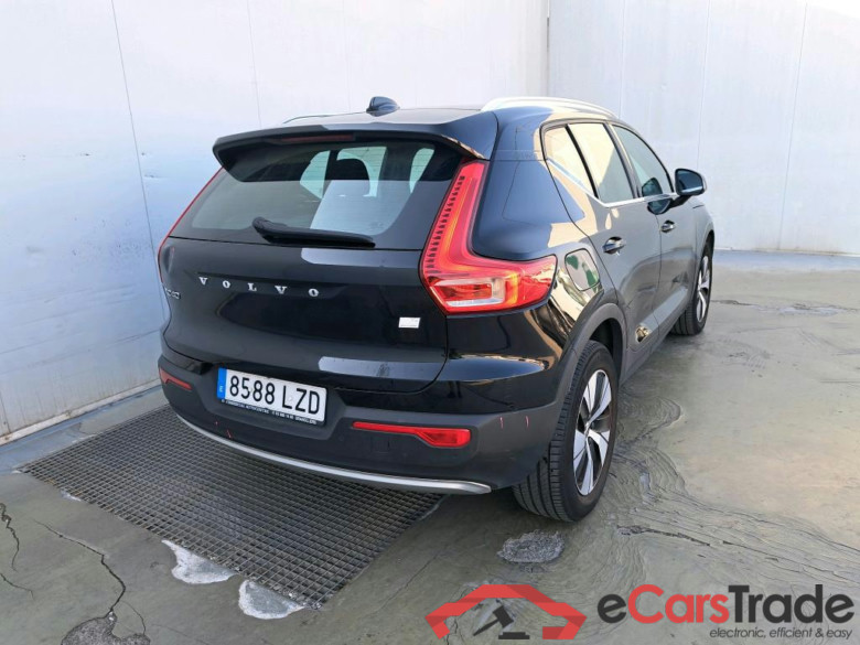VOLVO XC40 / 2017 / 5P / todoterreno 1.5 T4 Twin Recharge Inscription Ex Auto #2