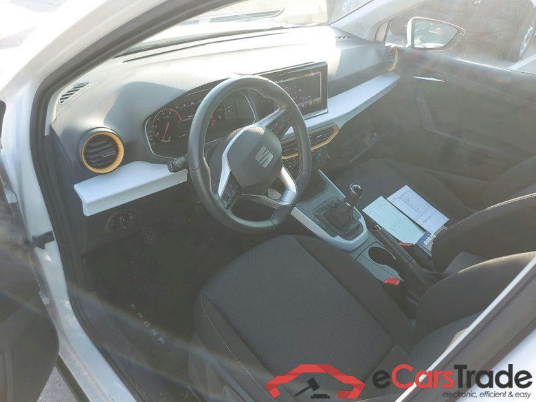 SEAT Arona / 2021 / 5P / todoterreno 1.0 TSI 81kW (110CV) Style Plus (AC) #3