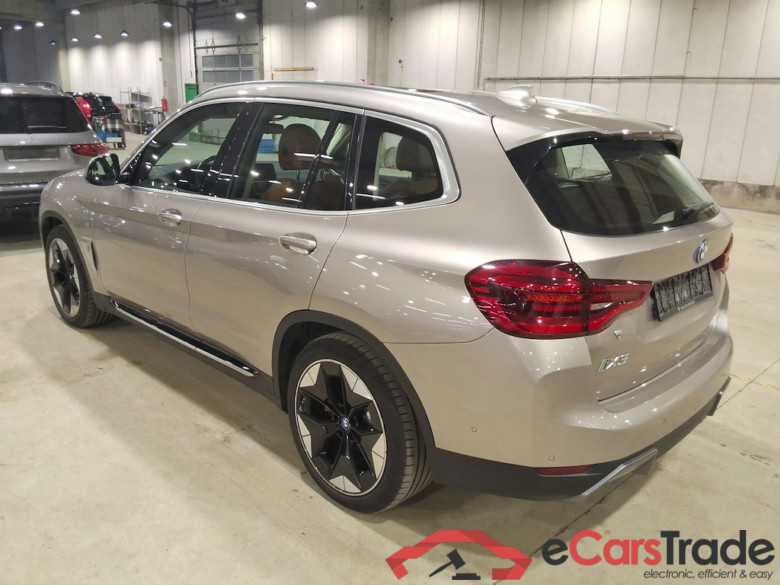 BMW IX3 80KWH AUTO #2