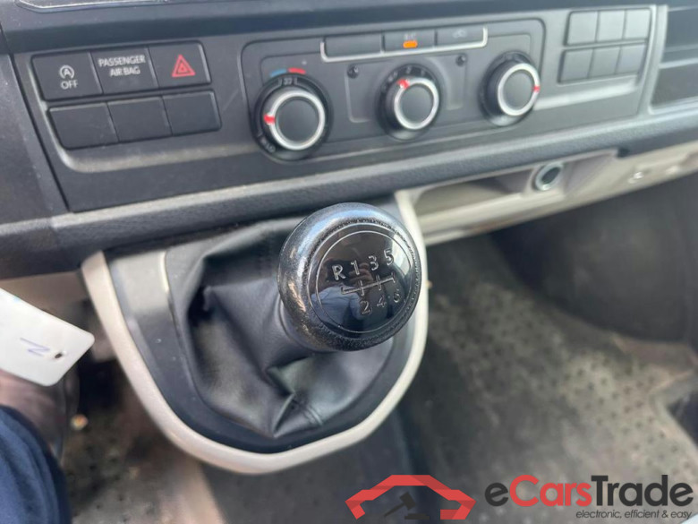 VOLKSWAGEN Transporter T6 1000 Fou Swb Dsl Transporter 2.0 TDi BMT #6